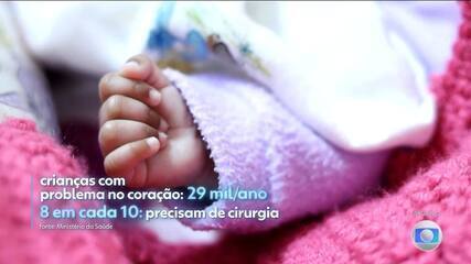Médicos de Manaus fazem cirurgia cardíaca em bebê com orientação, em tempo real, de médicos em São Paulo Médicos de Manaus fazem cirurgia cardíaca em bebê com orientação, em tempo real, de médicos em São Paulo