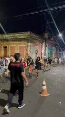 Segunda noite do 'Sou Manaus 2025' tem tumulto e uso de spray de pimenta Segunda noite do 'Sou Manaus 2025' tem tumulto e uso de spray de pimenta