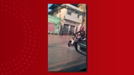 Avenida Márciano Armond, em Manaus, na manhã desta quarta-feira (24).