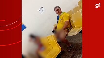 Paciente filma homem se masturbar em fila de vacinação de UBS em Manaus Paciente filma homem se masturbar em fila de vacinação de UBS em Manaus