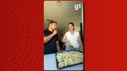 Manauara ensina nomes de comidas regionais para esposa americana