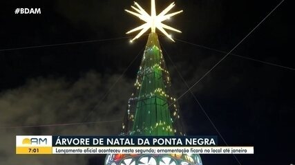 Árvore de Natal é inaugurada na orla da Ponta Negra Árvore de Natal é inaugurada na orla da Ponta Negra