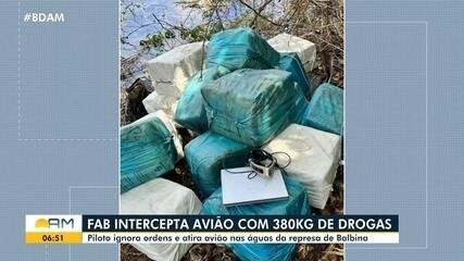 FAB intercepta avião com 380kg de drogas no Amazonas FAB intercepta avião com 380kg de drogas no Amazonas