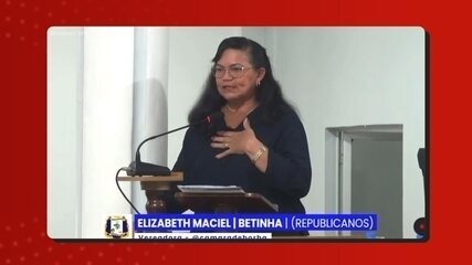 Vereadora do Amazonas diz ser 'a favor da violência contra mulher' durante sessão Vereadora do Amazonas diz ser 'a favor da violência contra mulher' durante sessão