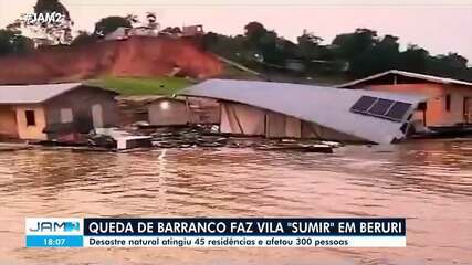 Queda de barranco faz vila 'sumir' em Beruri, no AM