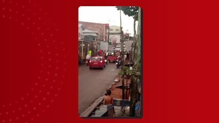 Homem morre após cair de moto e ser atropelado no interior do Amazonas Homem morre após cair de moto e ser atropelado no interior do Amazonas