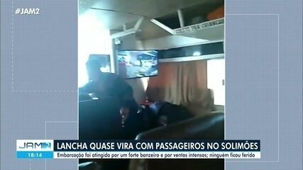 Lancha quase vira com passageiros no Solimões durante forte banzeiro no AM