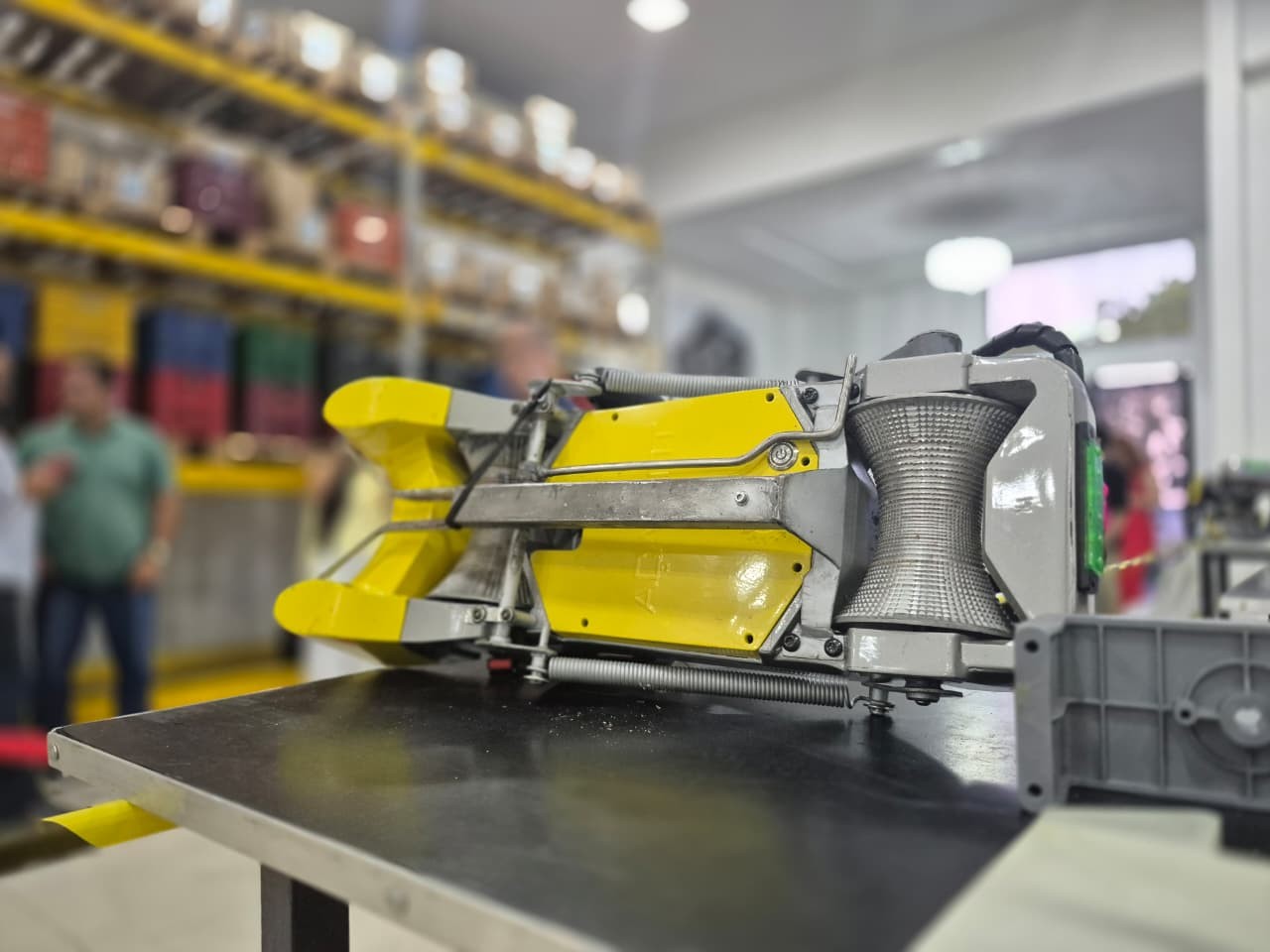 AçaíBot — Robô para colheita de açaí passa a ser produzido no Amapá — Foto: Isadora Pereira/g1