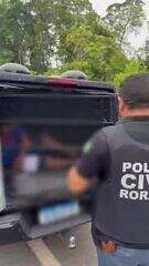 Vídeo mostra momento em que homem é preso no AM após manter a enteada em cárcere privado p