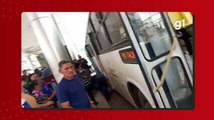Passageira é atropelada por ônibus e tem perna esmagada em Terminal de Manaus;
