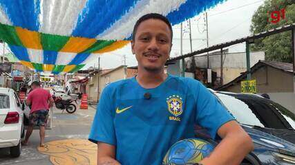 Como moradores se mobilizam para decorar 'rua da Copa' em Manaus e manter viva tradição