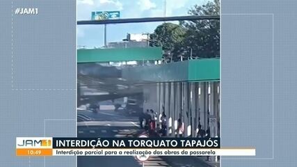 Interdição parcial na Torquato Tapajós: ação é para realização das obras da passarela
