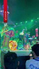 Marciele Albuquerque evoluindo como Cunhã-Poranga do Caprichoso na 1ª noite de festival
