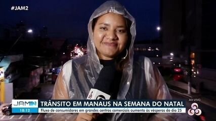 Trânsito em Manaus aumenta com fluxo de consumidores na semana do Natal