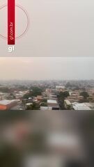 Vídeo mostra fumaça encobrindo bairro de Manaus na tarde desta segunda-feira (12)